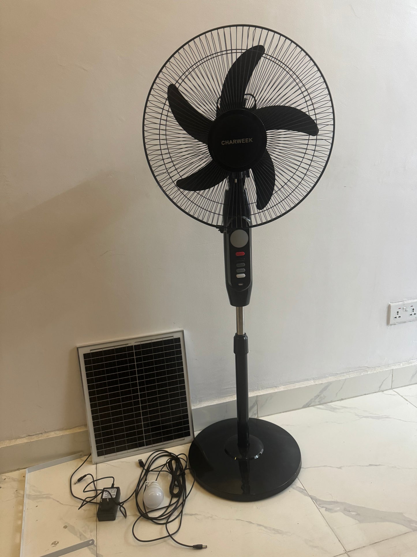 16 inches Solar Rechargeable Fan with Solar panel